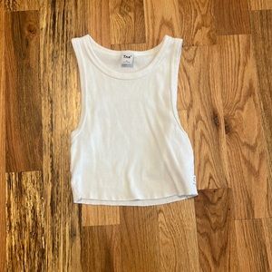 Aritzia TNA cropped tank
